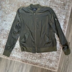 Lulu’s green lightweight bomber jacket